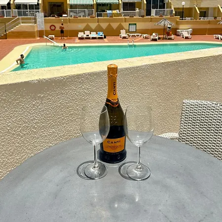 Апартаменти Amazing Complex Pool View & Relax Адехе