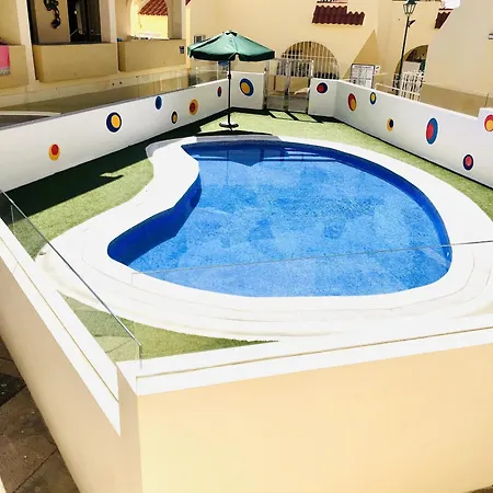 Amazing Complex Pool View & Relax * 아데제